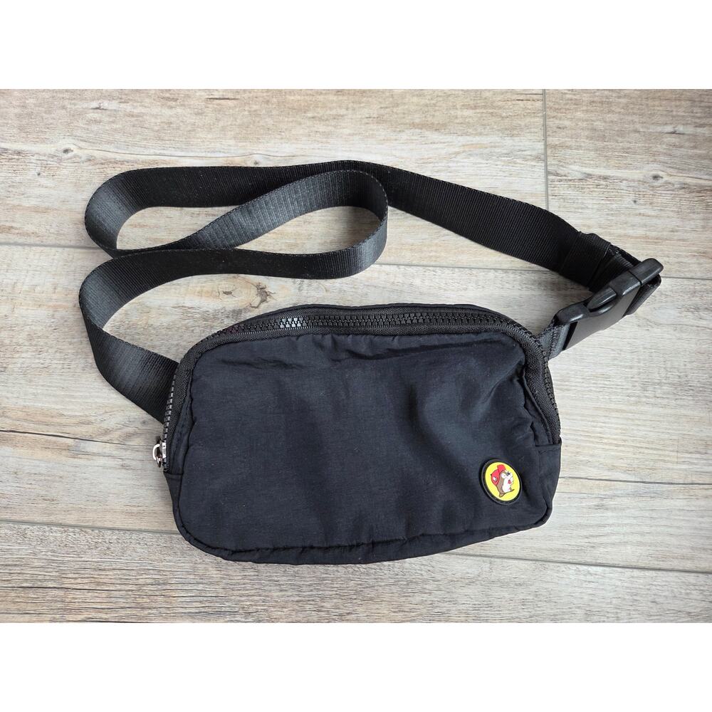 Buc-ee’s‎ Black Everywhere Belt Bag Fanny Pack Crossbody OS